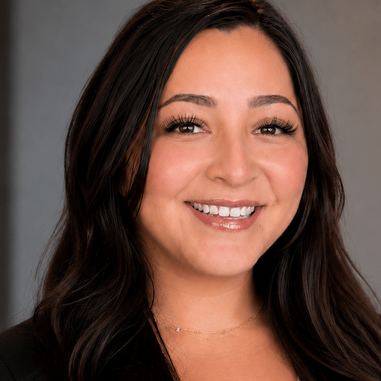 Adriana Gil-Cardenas